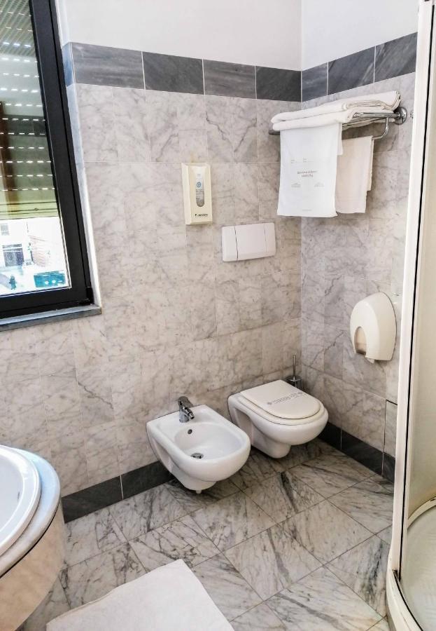 Hotel Sirenella Mele Dış mekan fotoğraf