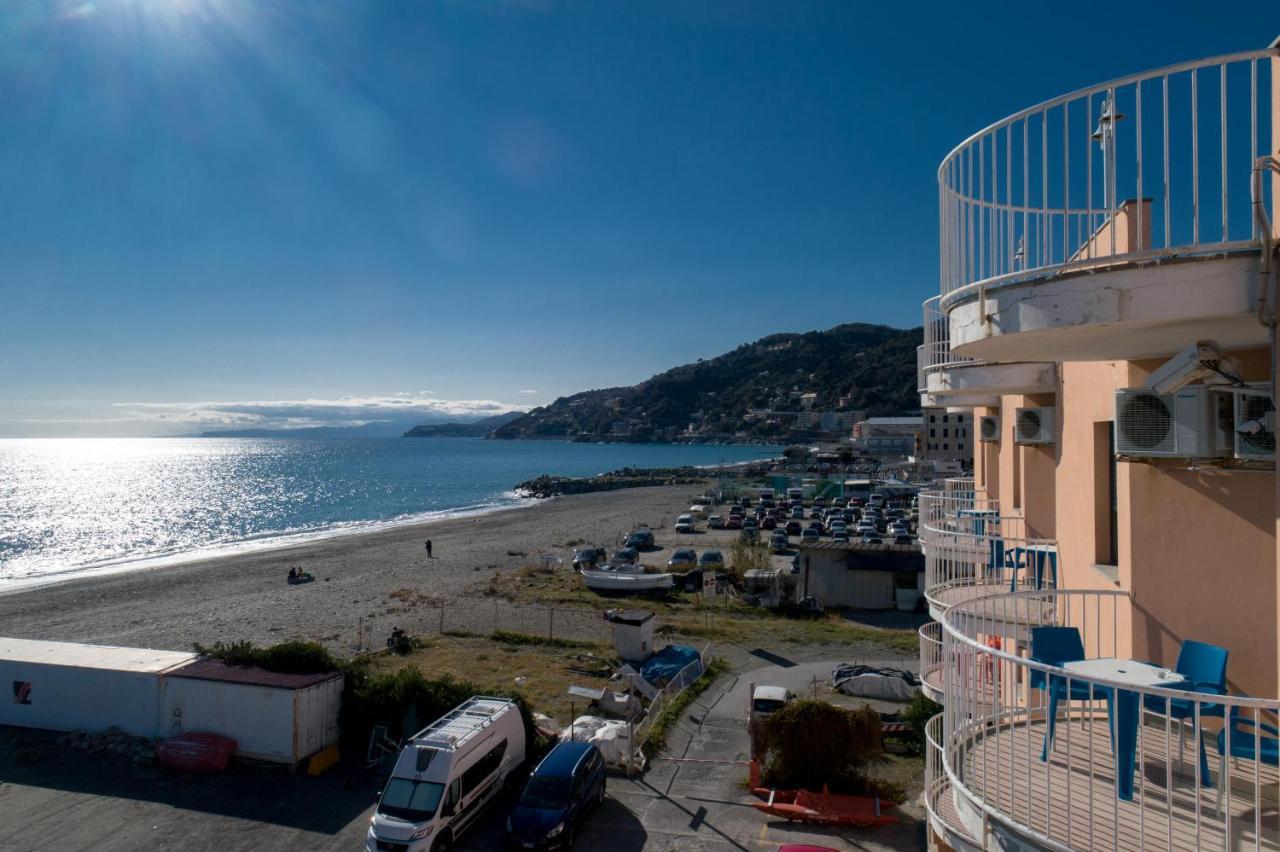 Hotel Sirenella Mele Dış mekan fotoğraf